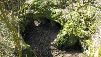 15. KIS PLATEAU, UDVAR-KŐ REMNANT CAVE