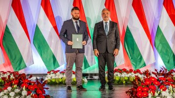 bükki nemzeti park igazgatóság. kitüntetés, díj, elismerő oklevél, bükki nemzeti park igazgatóság, ipolytarnóci ősmaradványok, agrárminiszter, agrárminisztérium