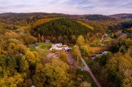 Ipolytarnóci Ősmaradványok bemutatóhely külső