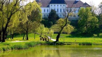 Szécsényi kastélypark